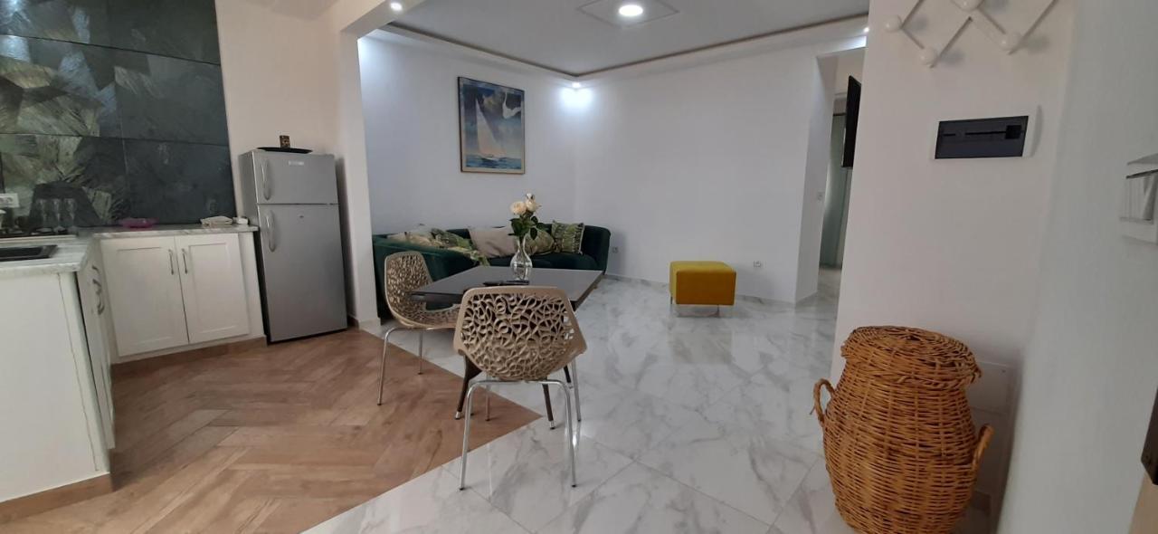 Leo Haute Standing Appartment S1 Center Ville Monastir โมนาสตีร์ ภายนอก รูปภาพ